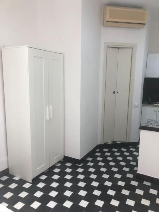 Monolocale a Cagliari - Autentico soggiorno nel centro