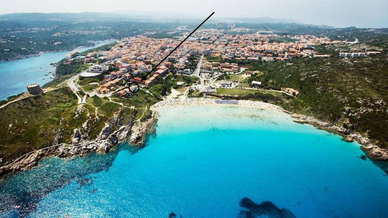 La Chiglia Bianca: Lussuosa Villa Fronte Mare