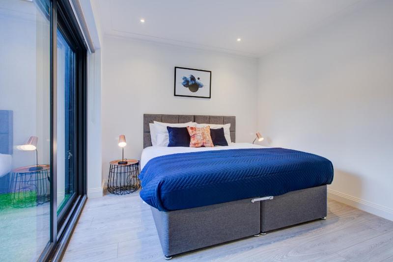 Hybrid Resi - Fulham near Chelsea — отель с удобствами в Лондоне