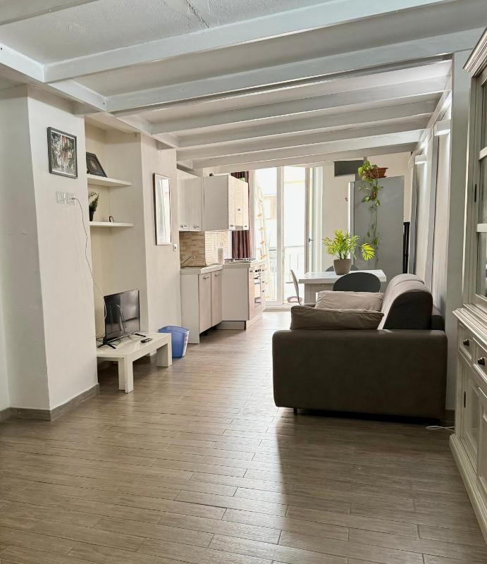 Saturno House a Cagliari - Eleganti camere nel centro storico