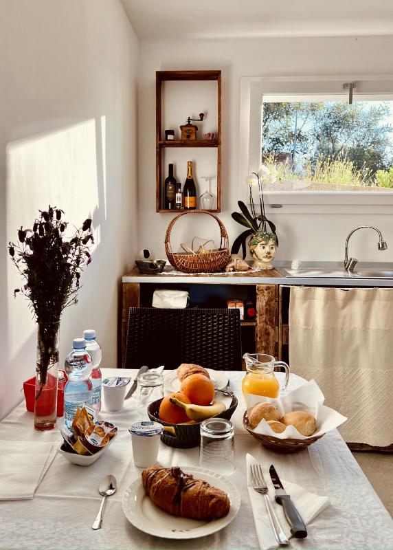 Sole Matto Rooms a Olbia - B&B con Vista Mare Mozzafiato