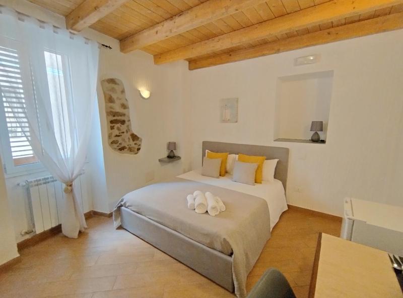 Holmann a Olbia - Raffinato B&B con Terrazza Centrale