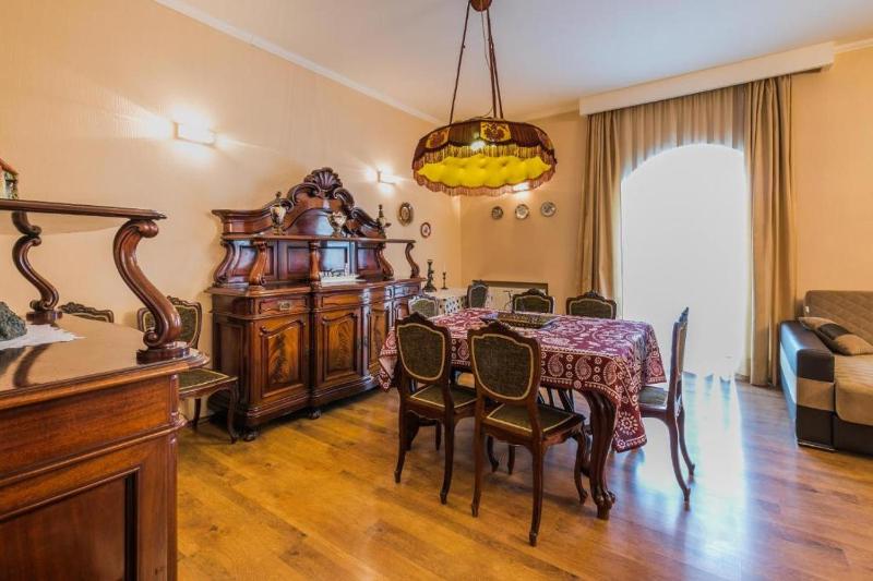 Apartment Baratashvili street — забронировать отель в Тбилиси