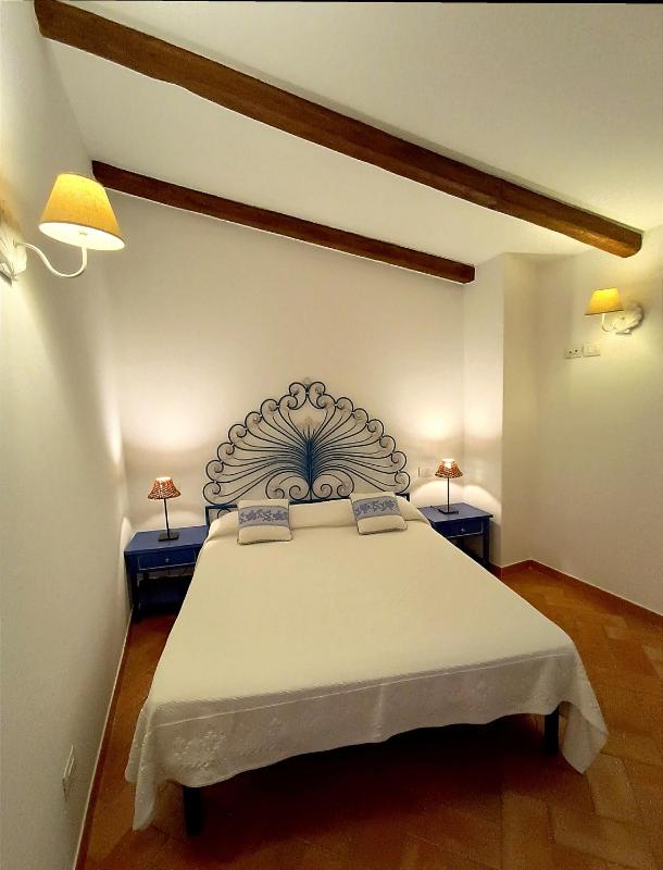 Olivastro2 ad Arzachena - Charme con WiFi gratuito