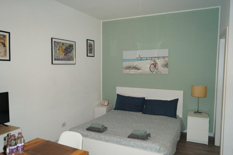 Цены на House Naviglio Quattro в Милане