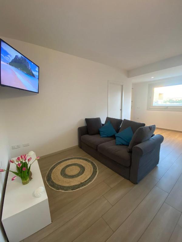 Casa Emalí a Olbia - Incantevole casa con giardino