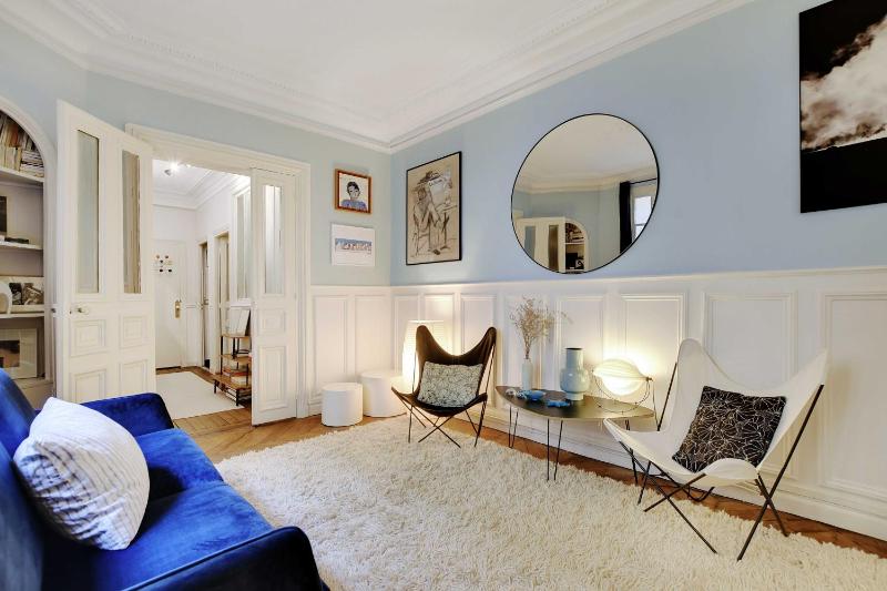 Cozy and design apartment - St Lazare Pigalle — комфортный отель в Париже