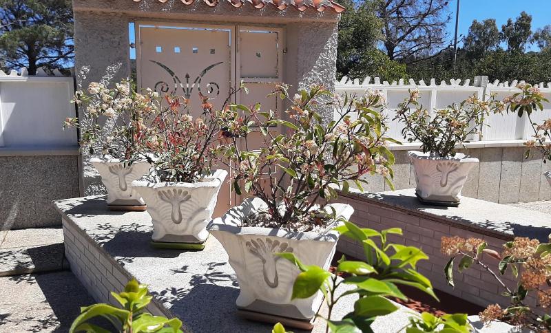 Villa MarHel ad Àrbatax - Moderni apt vista montagna