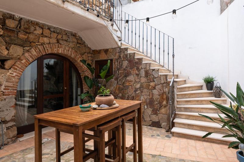 Chili House a Siniscola - Incantevole Casa con Giardino