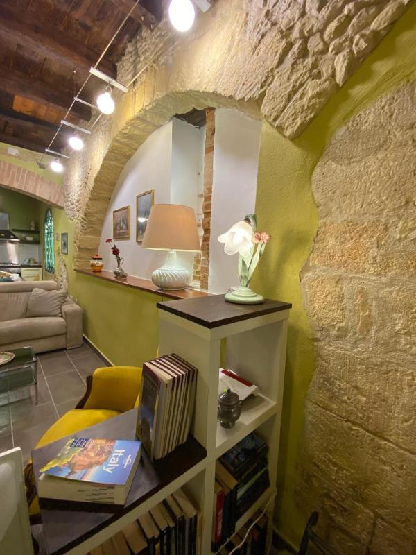 La casa di Luca a Cagliari - Spazioso appartamento storico