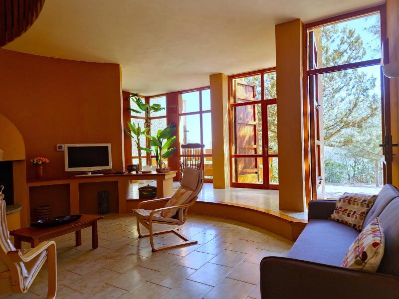 Villa dei Pini a Cala Liberotto - Lussuosa villa vista mare