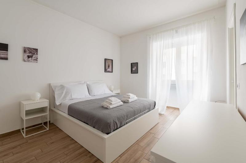 LoveRhome Apartment 2 — отель с удобным расположением в Риме