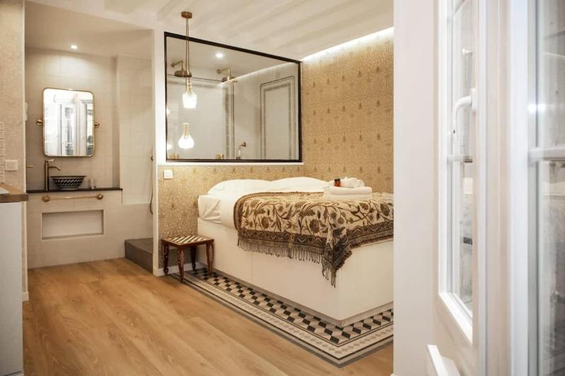 Magnifique appartement familial grand boulevard-4P — забронировать отель в Париже