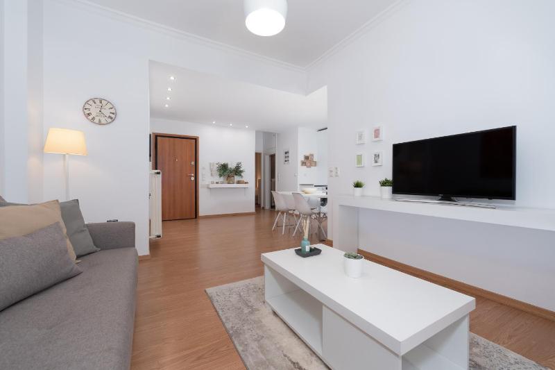 Melodies of Athens apt in Ilisia neighbourhood — отель с удобным расположением в Афины