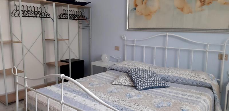 Phiniscollis B&B a La Caletta - Confortevole Colazione