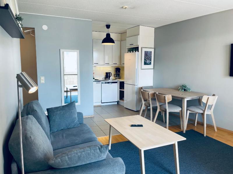 Ruoholahti Apartment with private sauna — забронировать отель в Хельсинки
