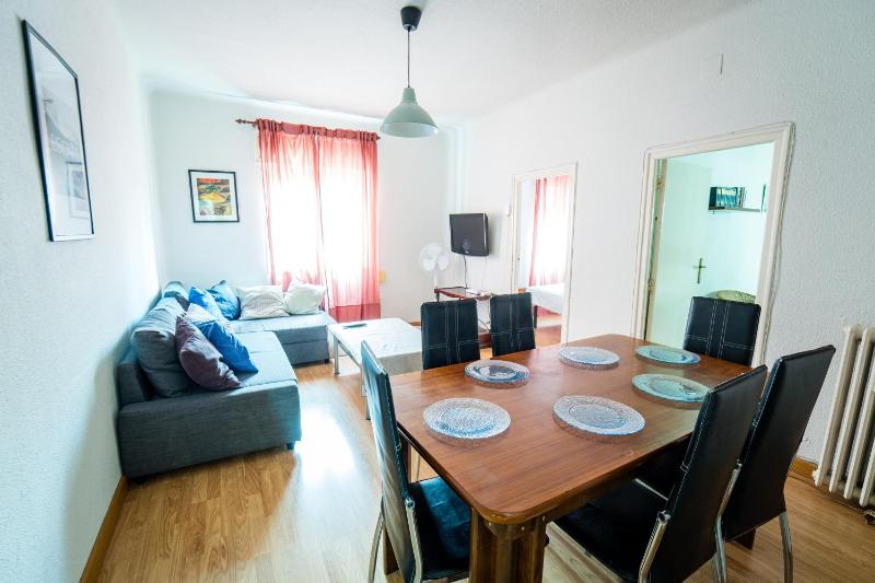 Amplio apartamento en Chamberi by beBalmy — отель с удобным расположением в Мадриде