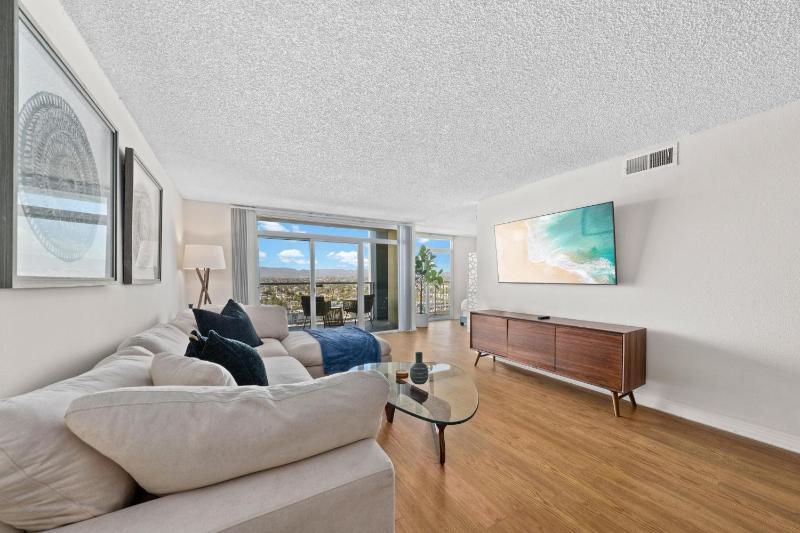 Breathtaking Panoramic Ocean Views By Venice Beach — отель с удобным расположением в Лос-Анджелесе