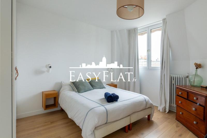 Цены на Lovely 4-bedroom apartment, Montmartre, by Easyflat в Париже