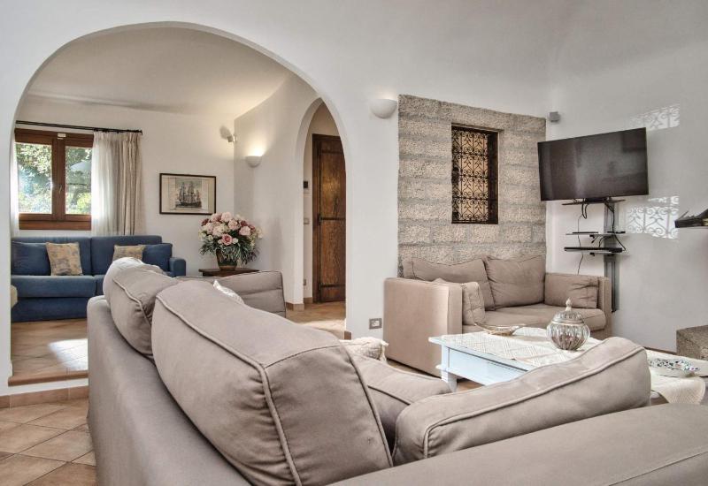 Villa Ruja ad Arzachena - Accogliente con vista montagna