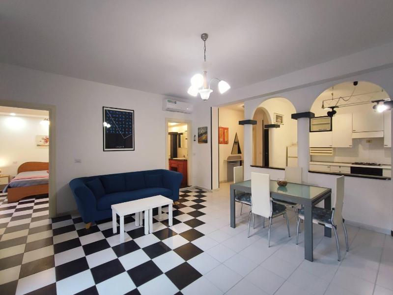 Le Case Bianche a Castelsardo - Appartamento con terrazza