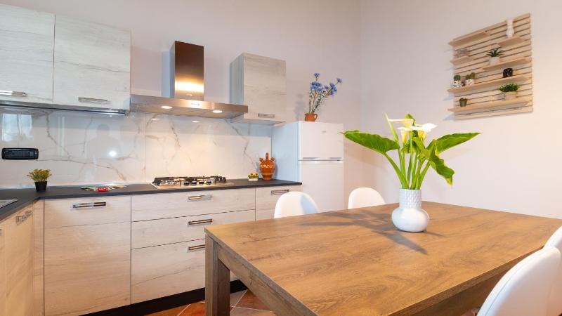 Domo Mea a Càbras - Moderno appartamento con giardino
