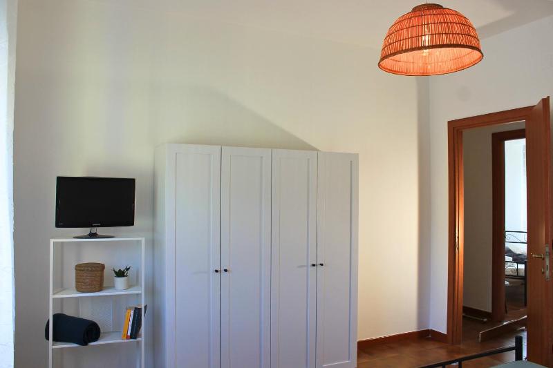 Dimidium Apartment a Guspini - Lusso con jacuzzi e BBQ