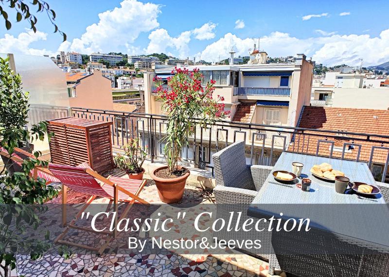 Nestor&Jeeves - CORAL SEA TERRACE - Central - Very close beaches — отель с удобным расположением в Николь