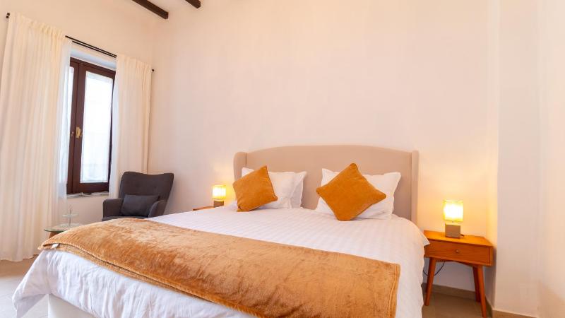 Depandance Eleonora a Oristano - Lussuosa Guest House