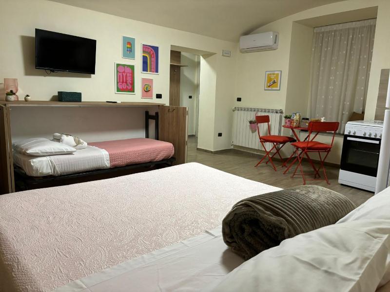 MareLuna Guest House — отель в Неаполе, Италия