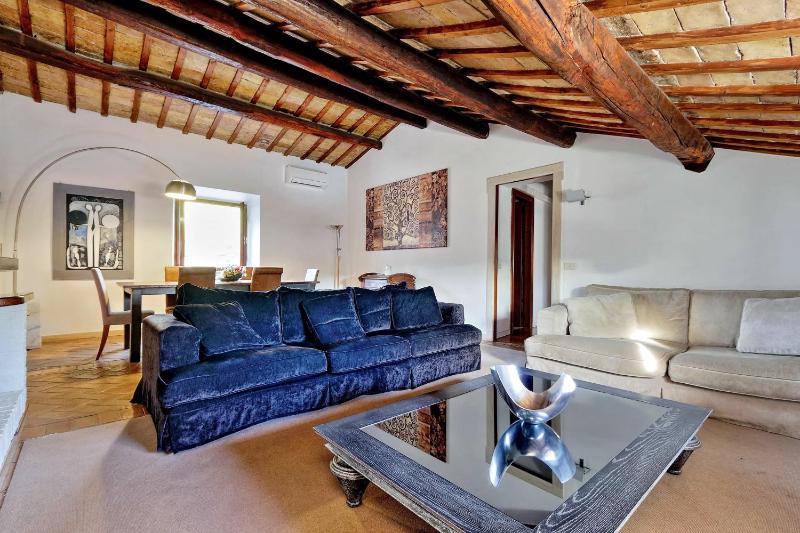 Piazza Mattei Elegant Apartment | Romeloft — отель с удобствами в Риме