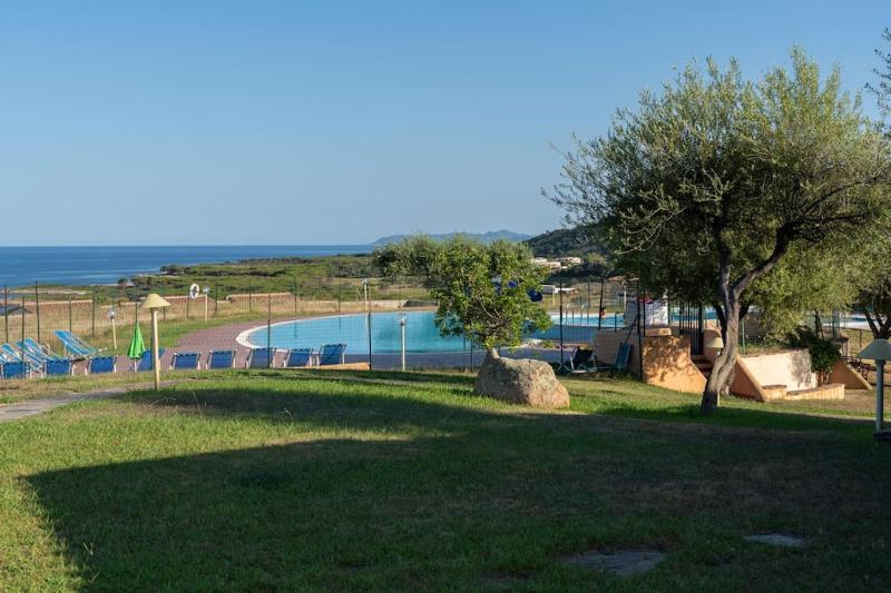 Villa Lussuosa a Tanaunella - Piscina Privata Vista Mare