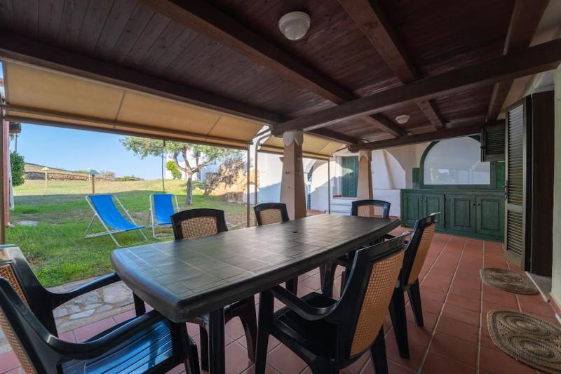 Villa Lussuosa a Tanaunella - Piscina Privata Vista Mare