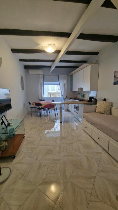 Цены на Casa di Gabri в Неаполе