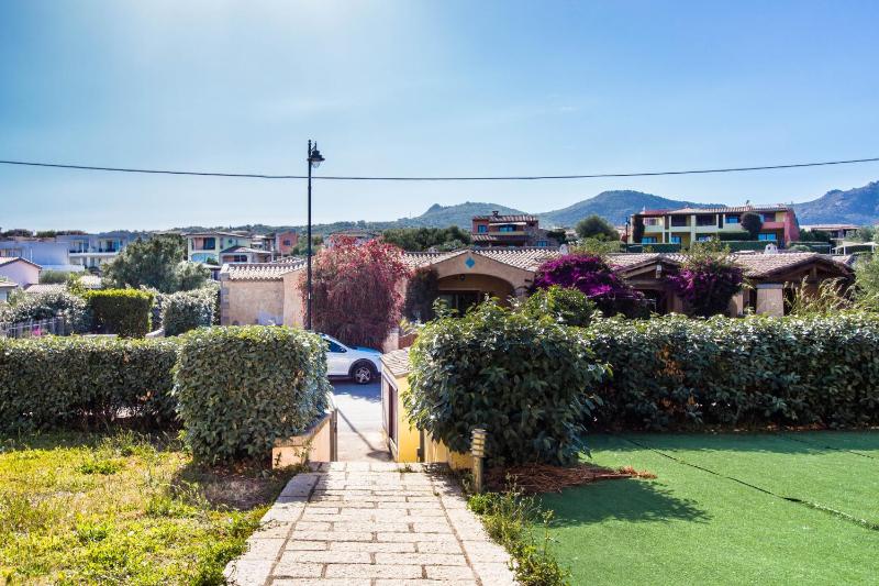 Rovo House 2 a Pittulongu - Apt con spiaggia privata