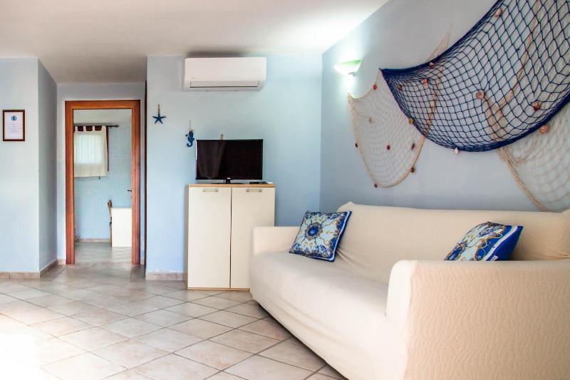 Rovo House 2 a Pittulongu - Apt con spiaggia privata