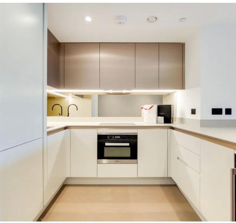 Цены на Luxury Apartment Riverside в Лондоне