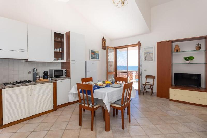 Appartamento Vista Mare a Funtana Meiga - WiFi Gratis