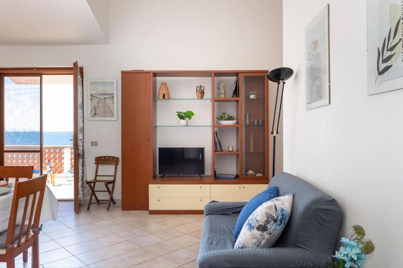 Appartamento Vista Mare a Funtana Meiga - WiFi Gratis