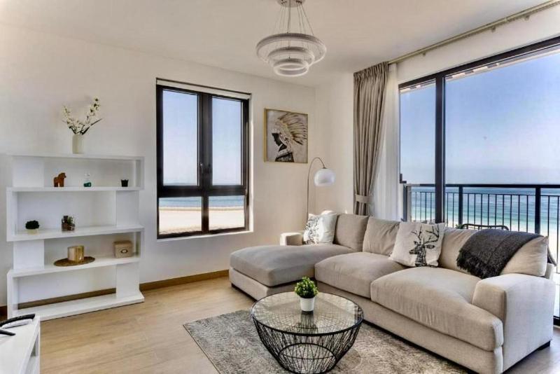 MAJESTIC LE PONT PORT DE LA MER FULL SEA VIEW-Jumeirah1-Dubai — забронировать отель в Дубае