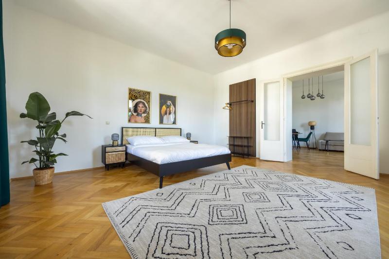 Imperial City Apartment — отель с удобным расположением в вене