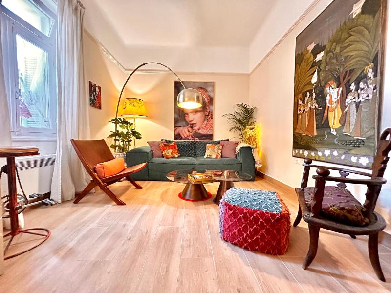 MemoReis House - Boho style in famous Kolonaki — отель с удобствами в Афины