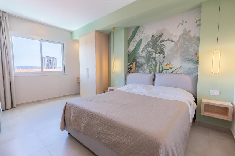 Antares Rooms a Olbia - Elegante apt vista porto