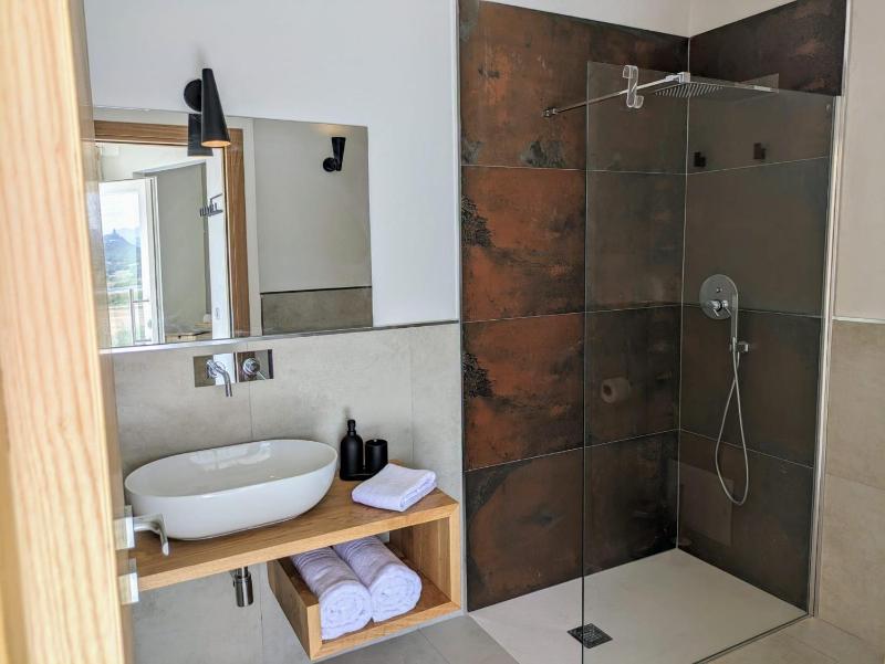 Agreen Country House a Olbia - Apt con piscina e vista