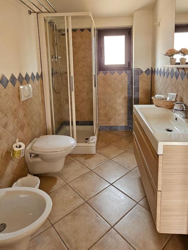 Emerald Coast Hotel a Olbia - Raffinato 4 stelle con giardino