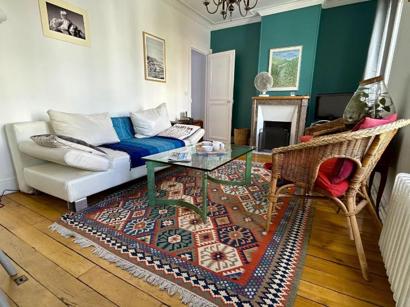 L'appartement Jean Moulin — отель с удобствами в Париже