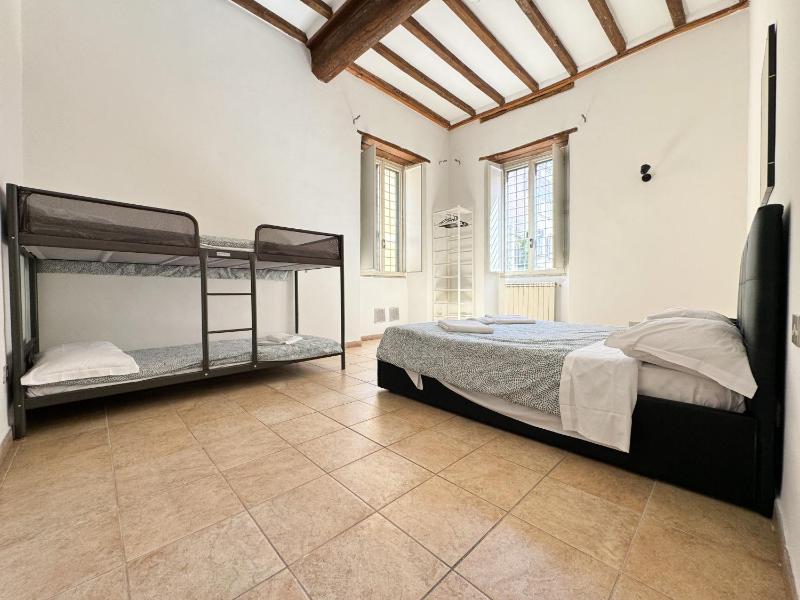 Santa Rufina Boutique Apartment — отель с удобным расположением в Риме