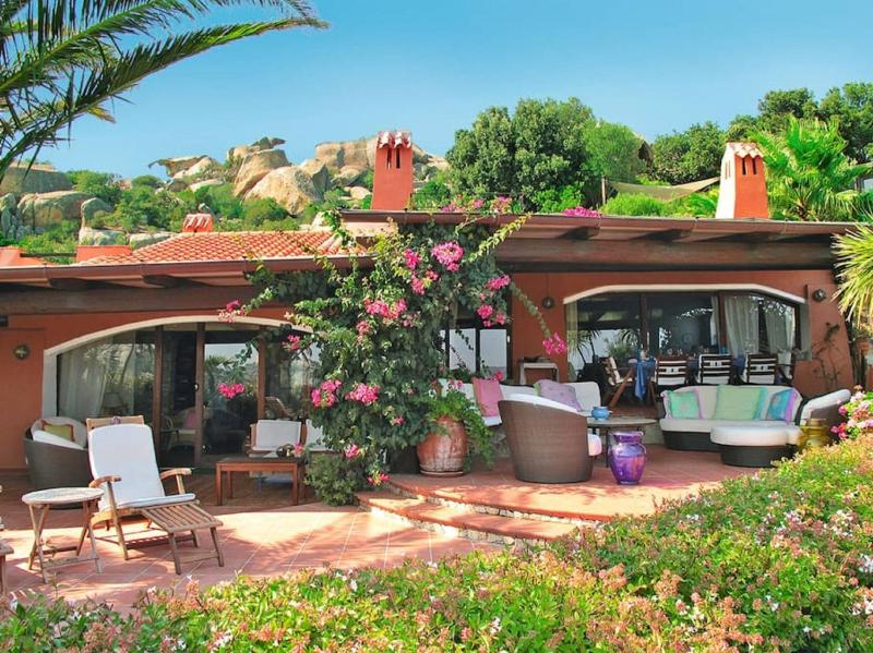 Cottage Dolcevita a Palau - Villa con piscina privata
