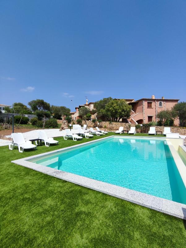 Antica Isola a Pittulongu - Elegante B&B vista mare