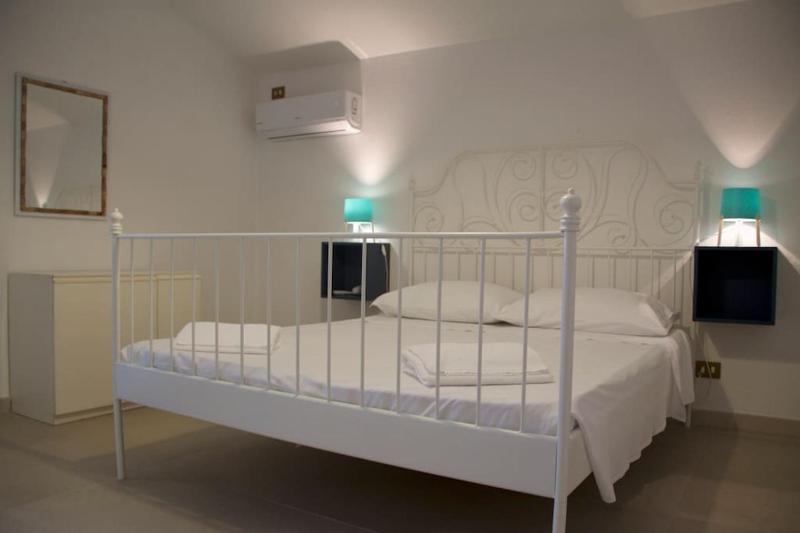 Marine Apt a Chia - Elegante appartamento vicino mare